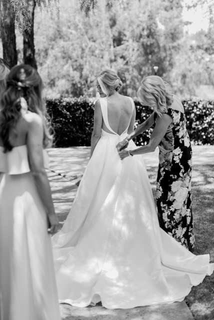 Managing Expectations for Your Say Yes to the Dress Moment Image